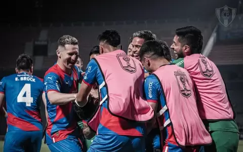 Cerro Porte�o elimina a 24 de Setiembre en los penales