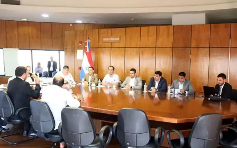Comisi�n especial que analiza pedido de intervenci�n de la municipalidad de �emby har� visita in situ