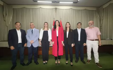MOPC present� a su equipo de directores del Viceministerio de Obras P�blicas