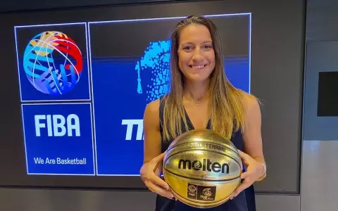 Paola Ferrari: �Me encanta que ayuden a impulsar el deporte�