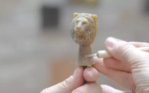 Elaborado en madera tajy y por manos paraguayas: as� ser� el bast�n de mando de Pe�a