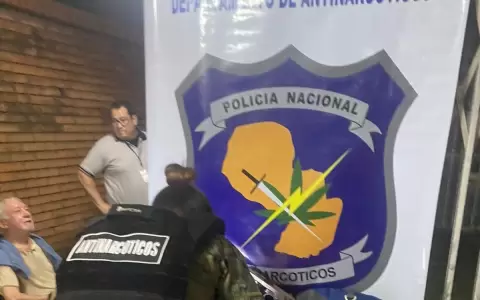 Fiscal�a desmiente error y hurto en allanamiento, as� como el maltrato a menores