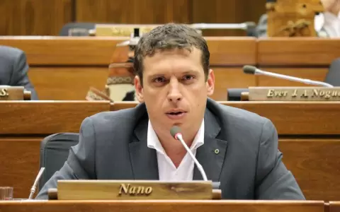 �Nano� Galaverna asumir�a en reemplazo del senador Gim�nez, si lo confirman como titular del MAG