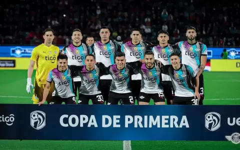 ��Contra todos!�: el mensaje de Barboza tras el empate con Cerro Porte�o