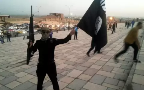 Estado Isl�mico anunci� la muerte de su l�der en un enfrentamiento contra otro grupo terrorista