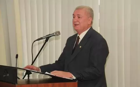 Fiscal general dice que amenaza de diputado cartista es �una bravuconada�