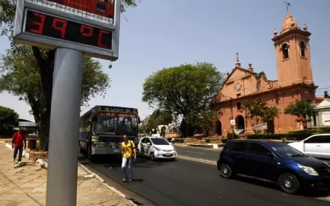 Intenso e inusual calor azota el territorio nacional