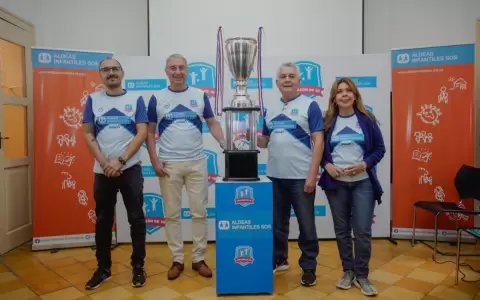 Empresas solidarias pueden ser "el jugador 10 en la vida de un ni�o�