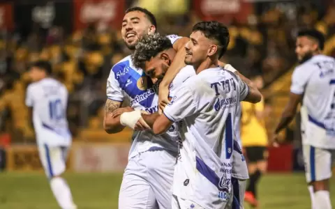 Sportivo Ameliano golea a Guaran� en la Tolder�a