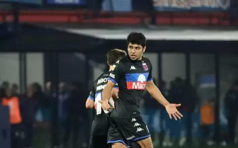 Debut y gol de Robert Rojas