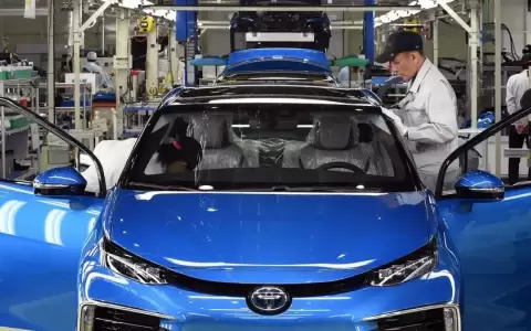 Toyota suspende operaciones en sus 14 plantas en Jap�n