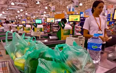 Confianza del consumidor registr� un leve retroceso.