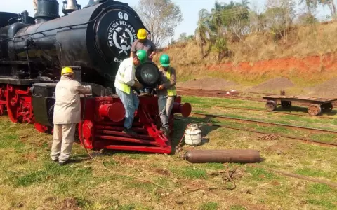 La legendaria locomotora �El Ingl�s� volver� para dar un paseo en Ypacara�