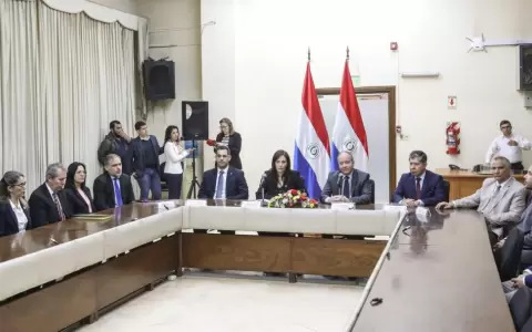 Anuncian proyecto de ley para honrar deudas con empresas contratistas