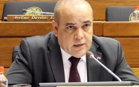 "Bachi" sobre denuncia de Amarilla: "Yo vivo de mi dieta, no vivo del Estado"