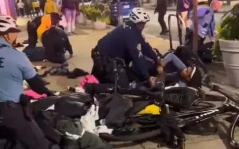 Saqueos en Estados Unidos: m�s de 100 personas roban iPhones e iPads de tiendas