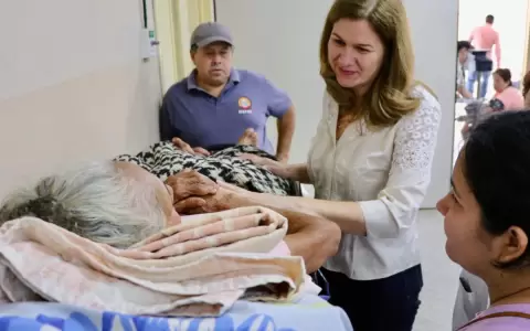 Ministra de Salud visit� el Hospital Regional de Caacup�