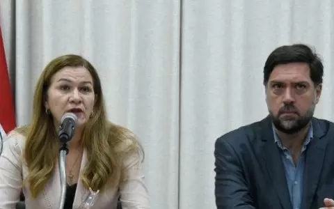 Salud suspende uso del metacrilato para cualquier situaci�n en todo el pa�s
