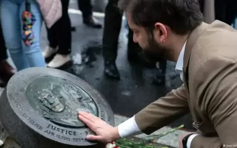 Boric insta a EE. UU. a repensar su rol en la dictadura chilena