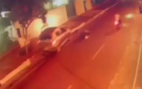 Imprudente al volante atropell� a una pareja de motociclistas
