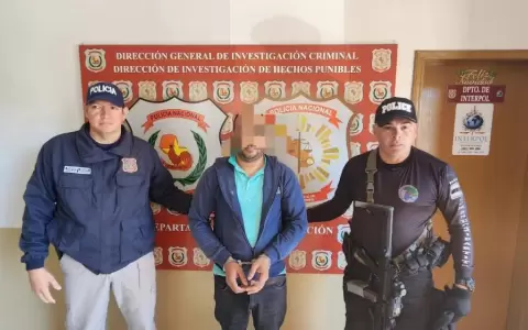 Expulsan a tres brasile�os con �rdenes de captura