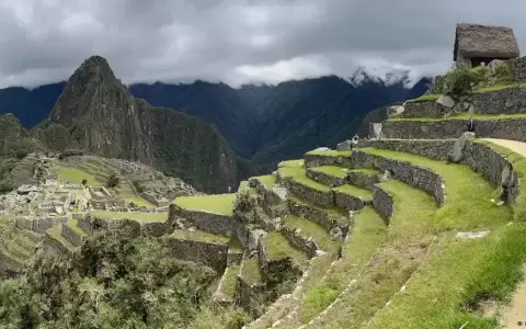 Per� cierra tres zonas de Machu Picchu por desgaste l�tico