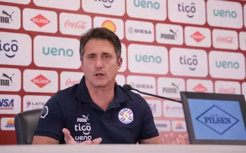 Barros Schelotto habla de cambios para darle frescura al equipo