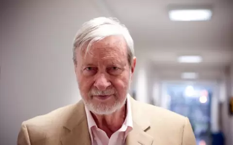 Muri� el fil�sofo italiano Gianni Vattimo, padre del "pensamiento d�bil"
