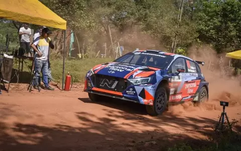 Fau Zald�var se queda con el Rally del Guair� y es el nuevo l�der