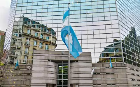 Canciller�a argentina convocar� a autoridades paraguayas sobre tema Yacyret�, dicen medios del vecino pa�s