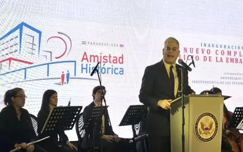 En el D�a de la Democracia, embajador de EE. UU. dijo que su pa�s reafirma lucha contra la corrupci�n