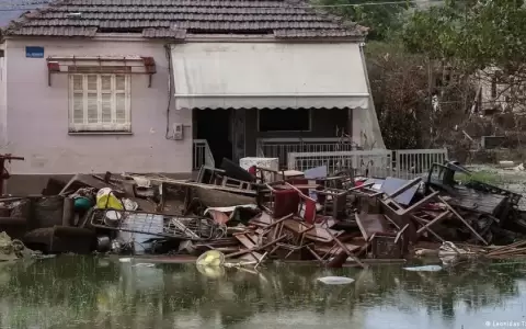 Rescatan a miles en Grecia por nuevas inundaciones