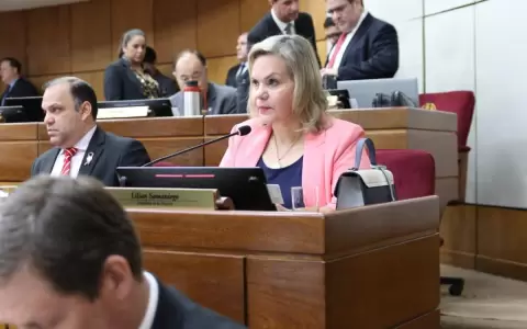 Senadora promete tratar PGN dentro de lineamientos