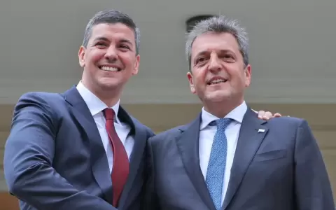 Argentina construy� Yacyret� y Paraguay debe pagar, dice Massa