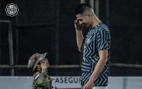 Mateo Gamarra tuvo un gran gesto con un �sargentito�