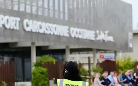 Francia: nuevamente evac�an ocho aeropuertos por m�s amenazas de bomba