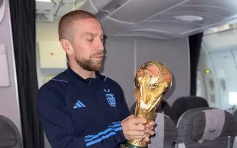 �Papu G�mez puede perder la medalla de campe�n del mundo?