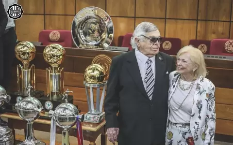La polca que rinde homenaje a Osvaldo Dom�nguez Dibb