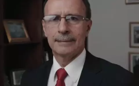 �Ocupantes vips� ser�n desalojados, anuncia ministro de Defensa