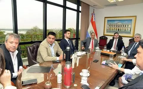 Diputados y ministros abordaron sobre proyectos de implementaci�n de tobilleras electr�nicas