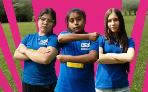 �Ni�as poderosas� celebran su d�a internacional, exigiendo el fin de la violencia