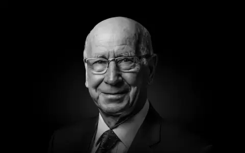 Luto en el f�tbol: falleci� Sir Bobby Charlton, leyenda del United