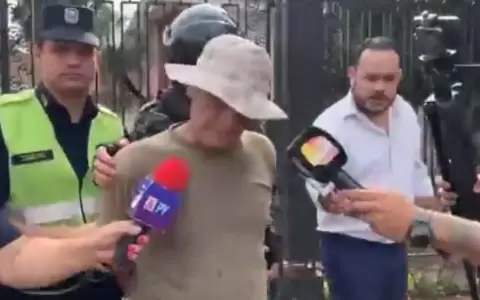 Detienen a adulto mayor que bale� a cuidacoche tras una discusi�n