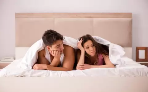 La ansiedad en el dormitorio: c�mo las inseguridades sexuales afectan la intimidad