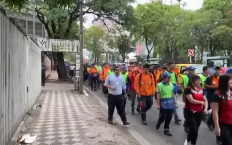 Trabajadores de emblemas privados temen p�rdida de 35 mil empleos
