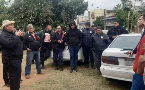 Guardiac�rceles se movilizan y no descartan ir a huelga de hambre