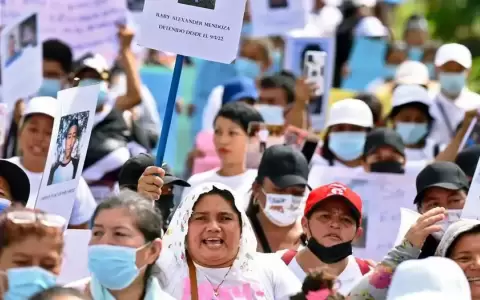 Nayib Bukele: en las c�rceles de El Salvador �no hay abusos�