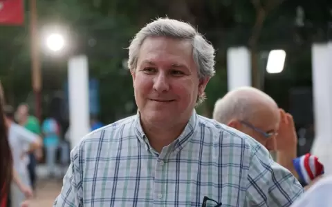 Caso Comisar�as: Fiscal�a pide desafuero del senador Filizzola