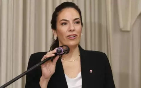 "Deuda con las contratistas fue un desastre administrativo", afirm� ministra del MOPC