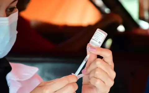 Salud recuerda la importancia de la vacunaci�n contra enfermedades respiratoria.